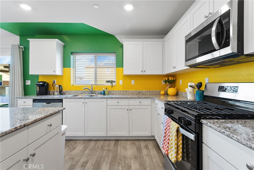 Mariposa Pointe - Residential