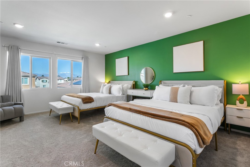 Mariposa Pointe - Residential
