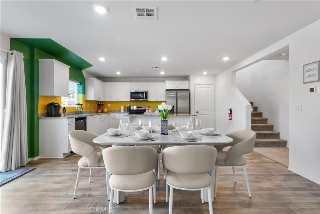 Mariposa Pointe - Residential