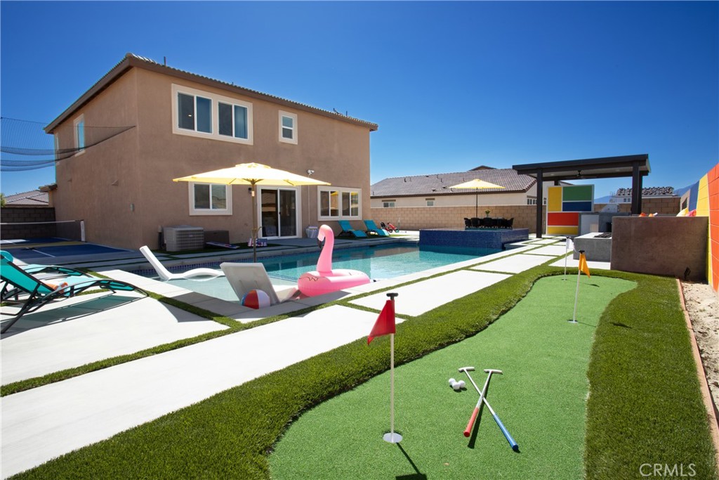 Mariposa Pointe - Residential