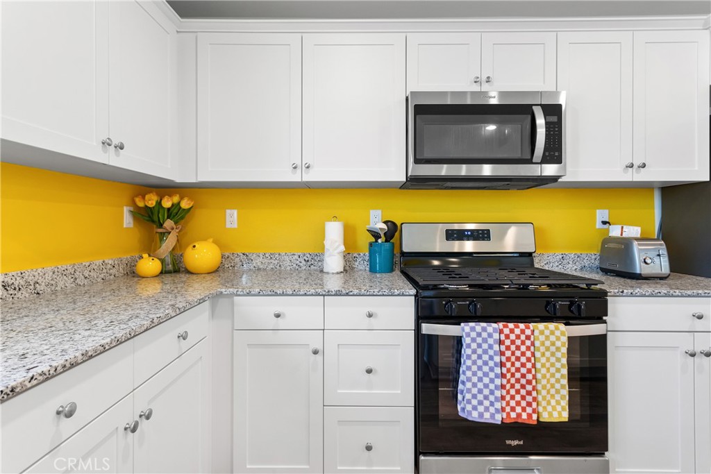 Mariposa Pointe - Residential