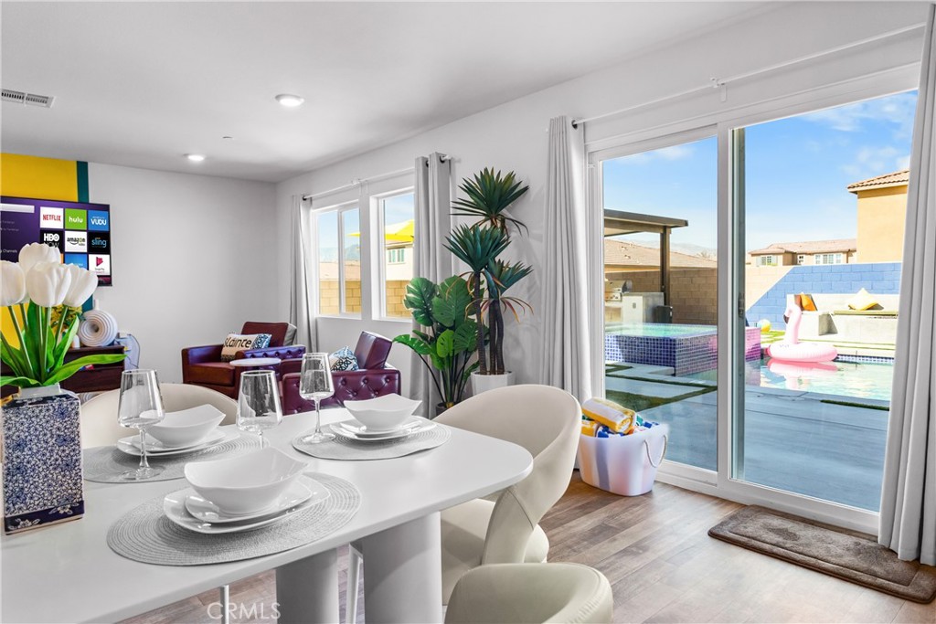 Mariposa Pointe - Residential