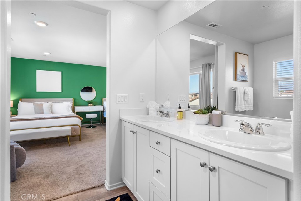 Mariposa Pointe - Residential