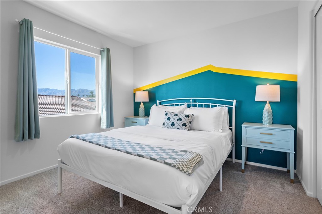 Mariposa Pointe - Residential