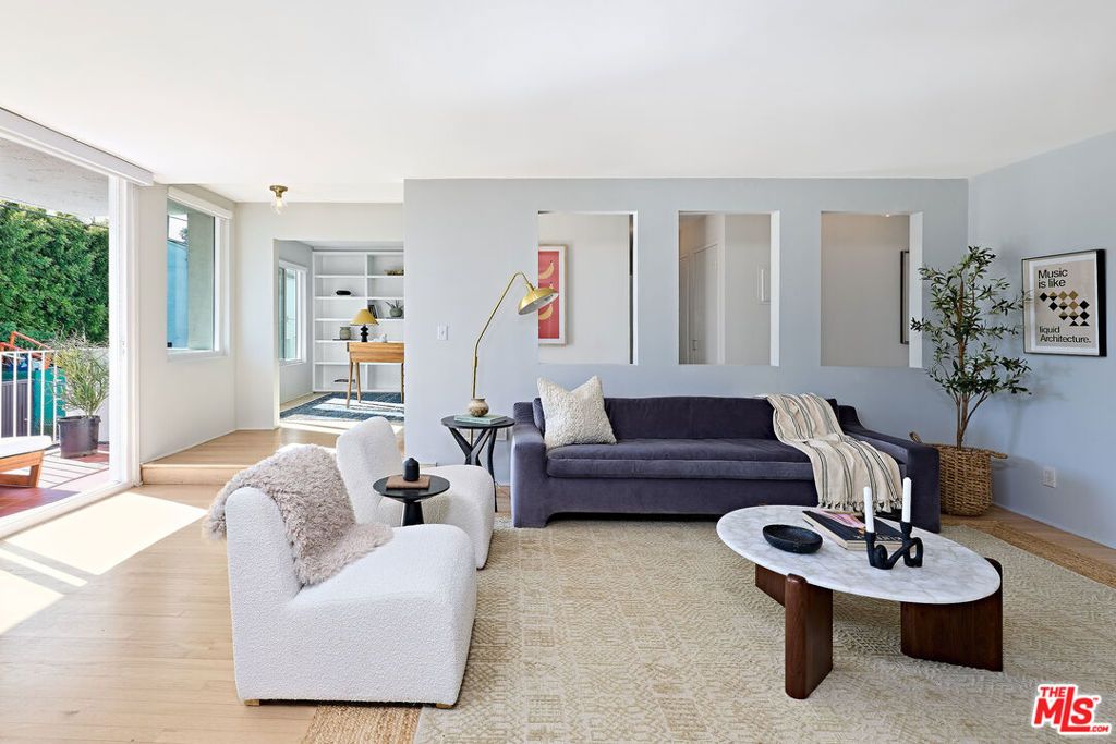 Photo of 1020 19th Street #6, Santa Monica, CA 90403 (MLS # 26650433)