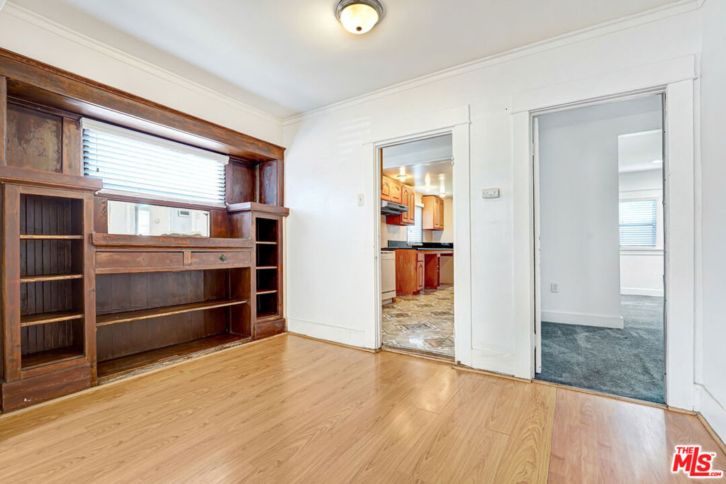 1145 W 89th Street