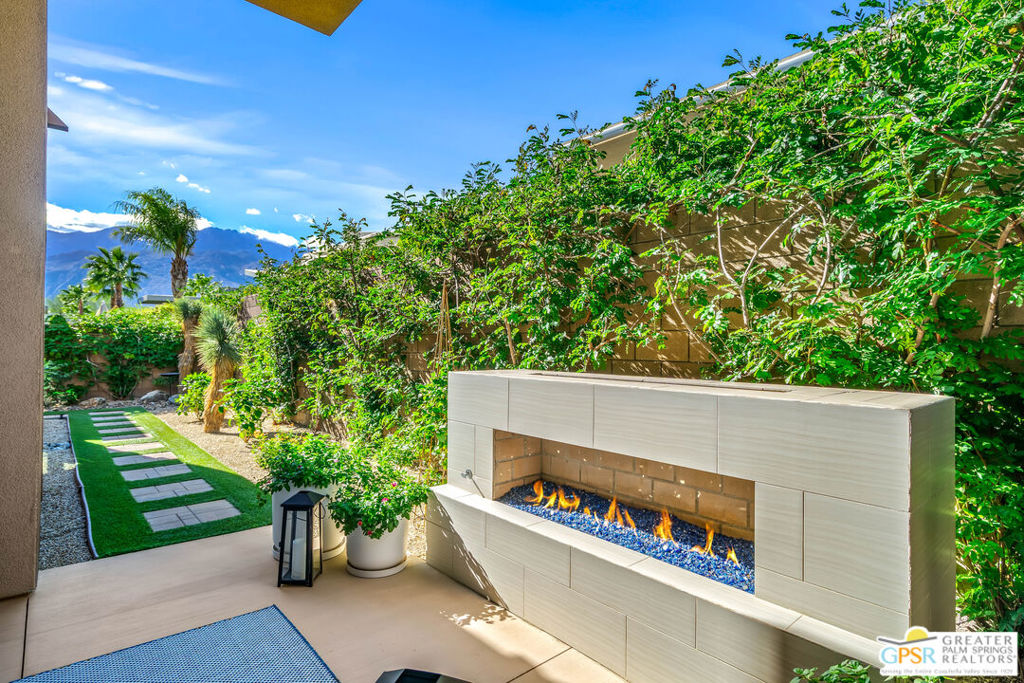 Escena - Residential