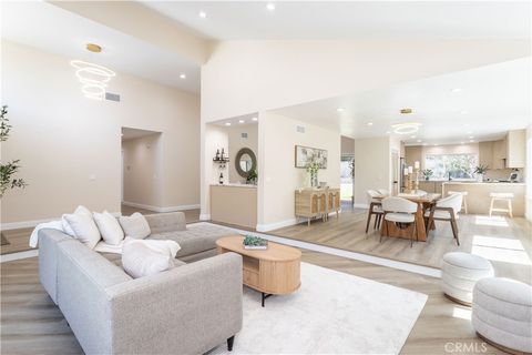 Photo of 10338 Etiwanda Avenue, Porter Ranch, CA 91326 (MLS # SR26058729)