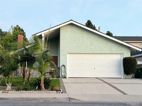 14692 Orange Acres Ln, Irvine, CA 92604 - MLS#: OC25253142