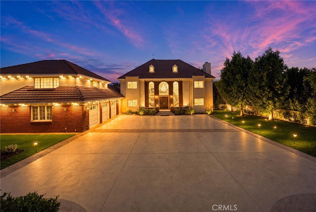 648 Pomello Drive