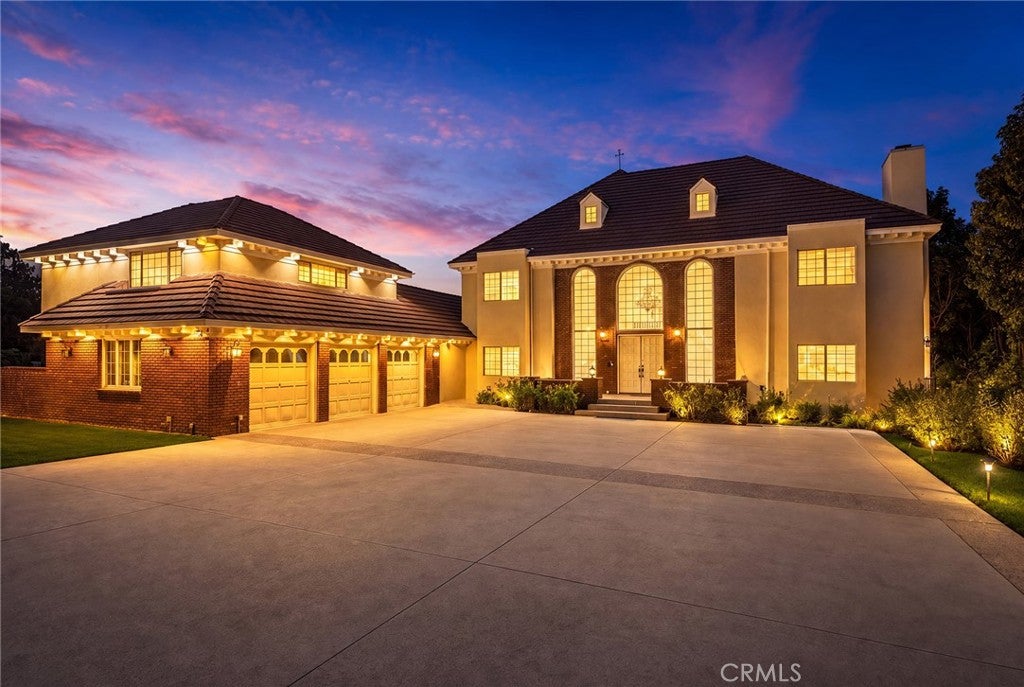 648 Pomello Drive