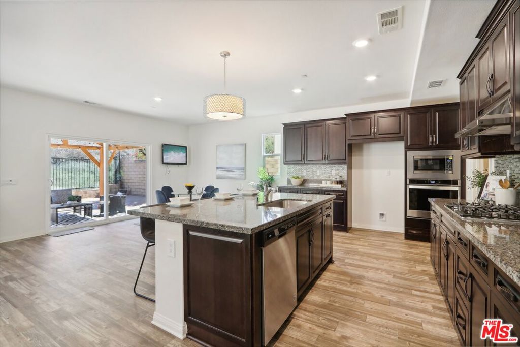 Plum Canyon - Residential