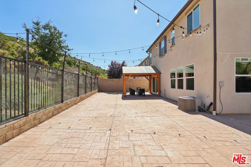 Plum Canyon - Residential
