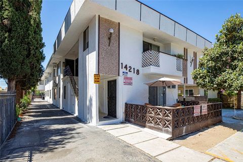 Photo of 14218 Sylvan Street, Sherman Oaks, CA 91401 (MLS # BB26108071)