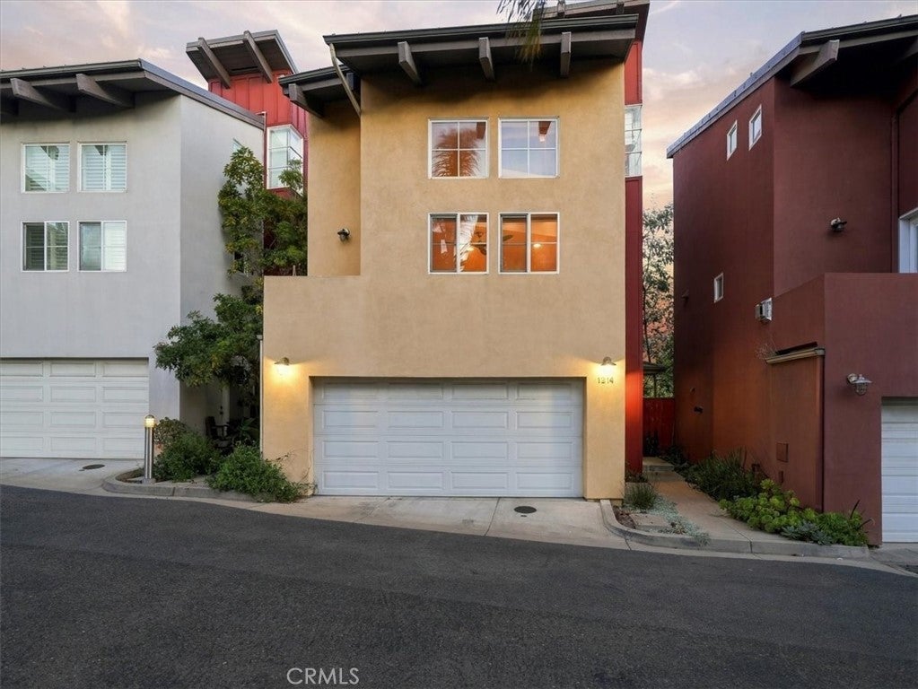 1214 Southwood
