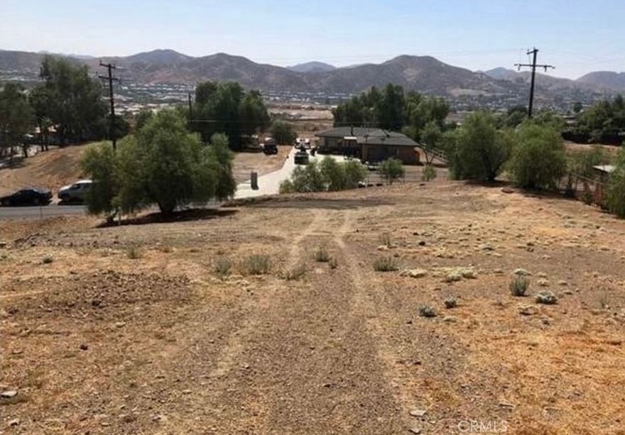 Views Views Views! This fantastic lot located in Menifee, one of the fastest growing cities offers panoramic views of Audie Murphy Ranch community, hillsides, city lights and more! This lot is about 1.14 acres, plenty of room for build your dream home plus ADUs and enough space left over for your toys! Imagine the expansive views you can have from the beautiful custom home of your choosing. Utilities are very close to the property and Conejo is a paved road. The owner has conducted a perc test and graded the land. This is a very special opportunity since there are very few lots of this size and features left in Menifee so don't let this one pass by!