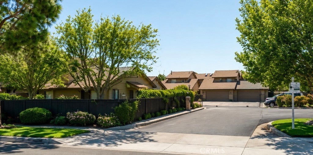 918 S Laurelwood 2