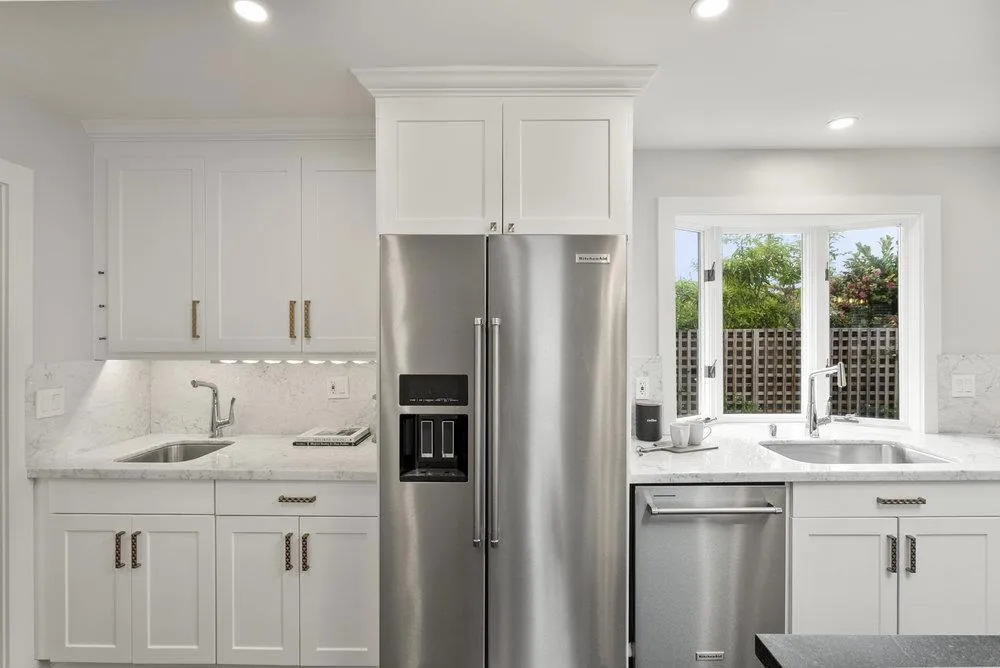 Belvedere, California 94920, United States, 3 Bedrooms Bedrooms, ,3 BathroomsBathrooms,Residential,Active,100467