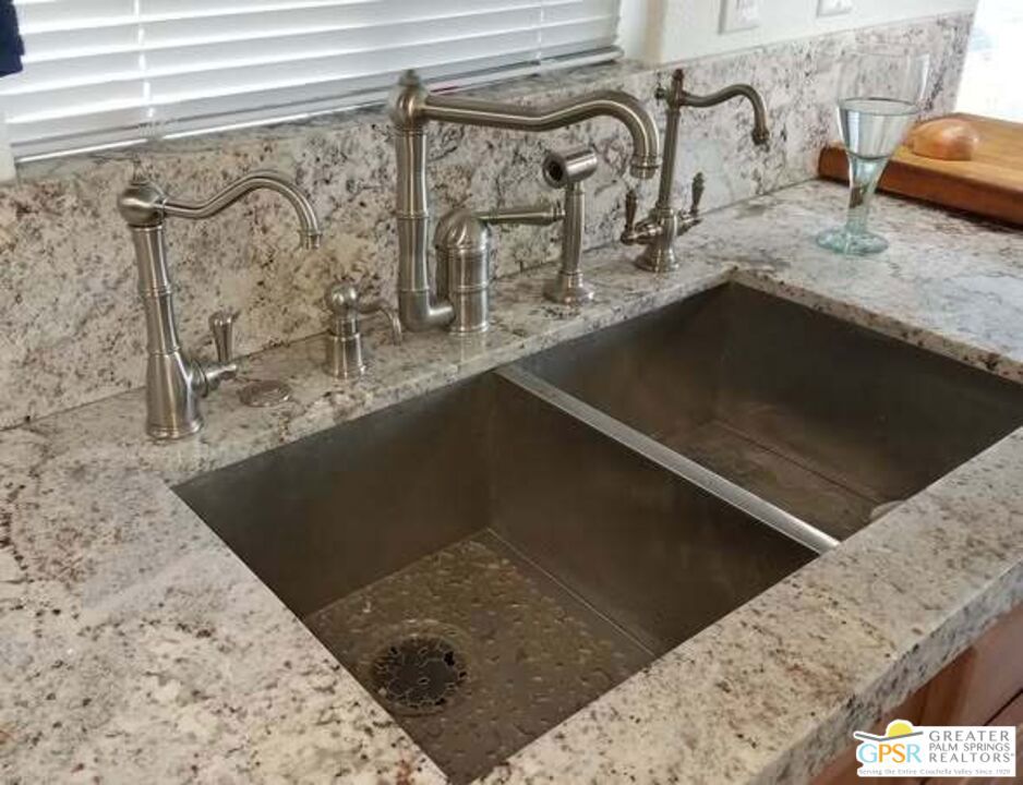 Vista Montana - Residential Lease