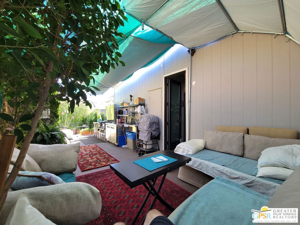 Vista Montana - Residential Lease