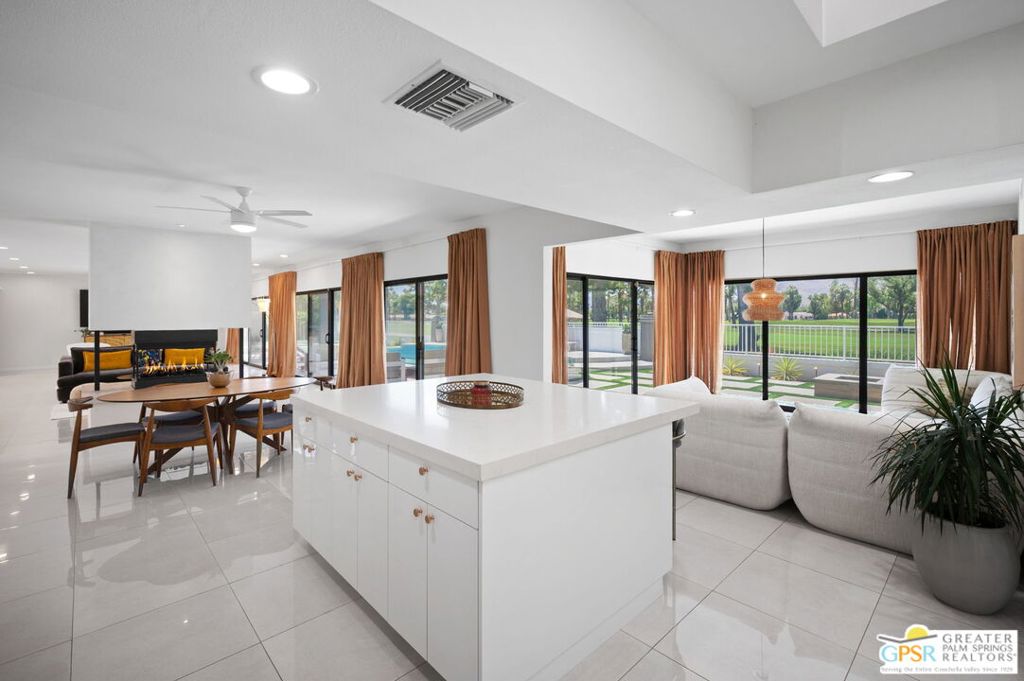 Thunderbird Country Club - Residential