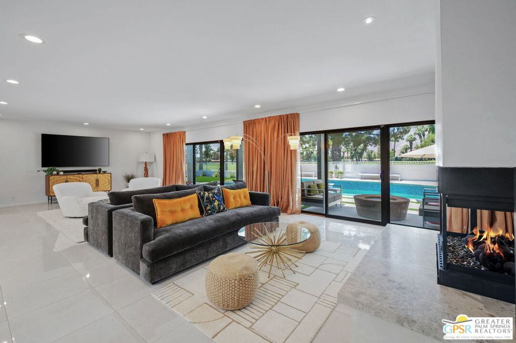 Thunderbird Country Club - Residential