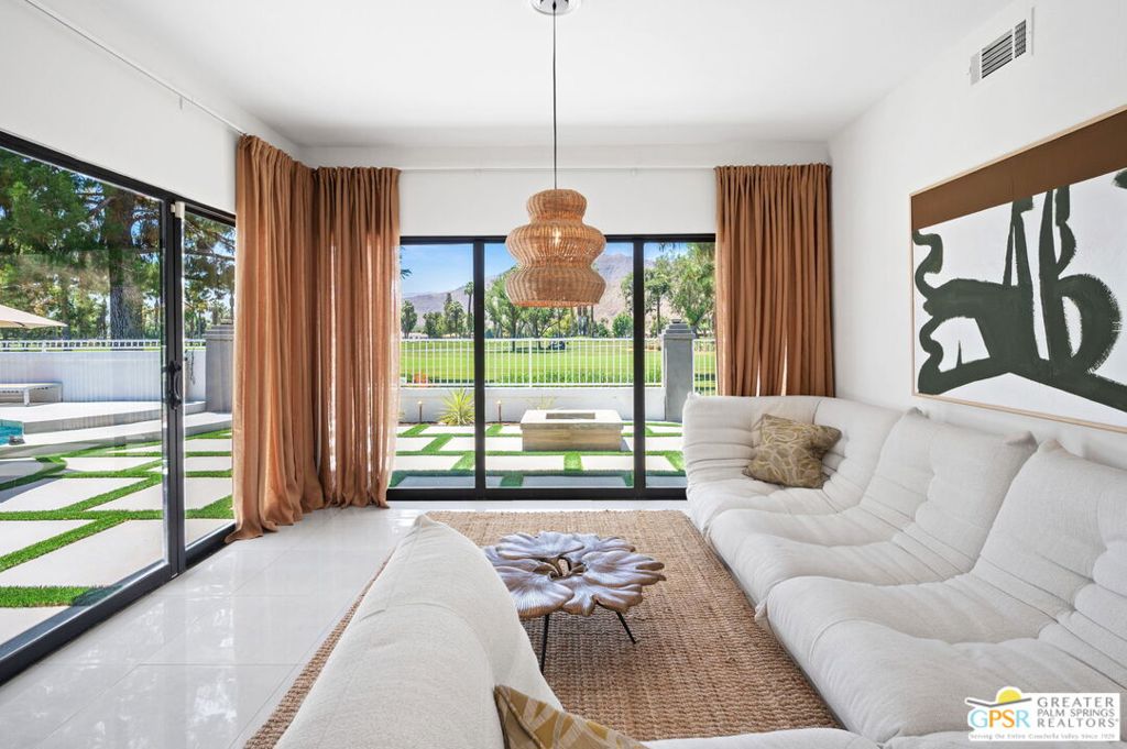Thunderbird Country Club - Residential