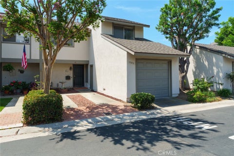 Photo of 17472 Via Lindo, Tustin, CA 92780 (MLS # PW26177205)