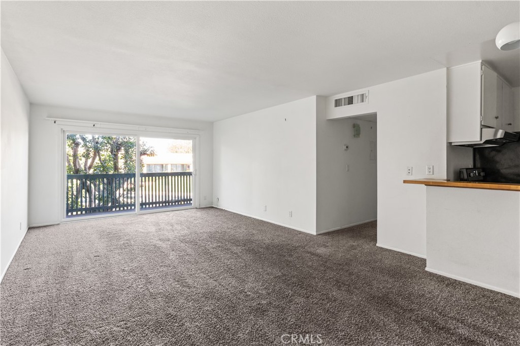 576 N Bellflower 233