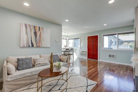 Photo of 835 Bing Drive #29, Santa Clara, CA 95051 (MLS # ML82038965)