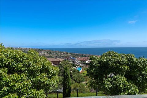 Tiny photo for 18 Sail Vista Vis, Newport Coast, CA 92657 (MLS # OC25167169)