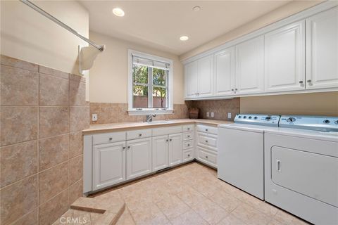 Tiny photo for 18 Sail Vista Vis, Newport Coast, CA 92657 (MLS # OC25167169)