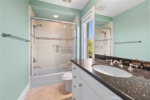 Tiny photo for 18 Sail Vista Vis, Newport Coast, CA 92657 (MLS # OC25167169)