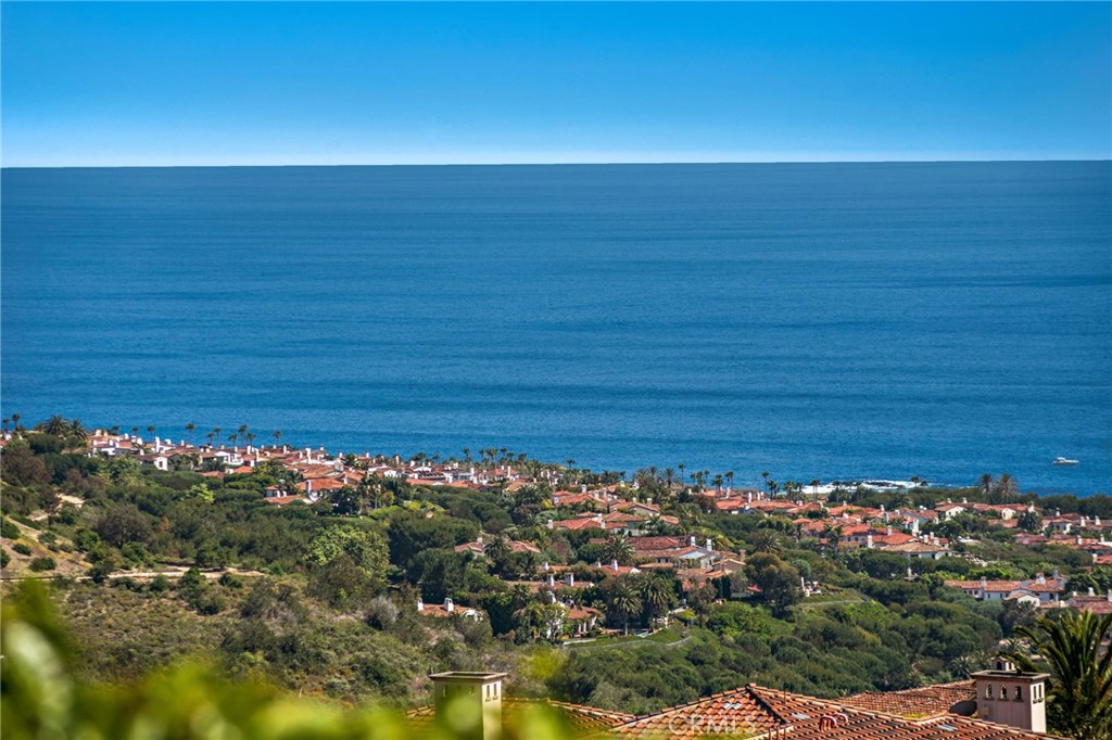 18 Sail Vista