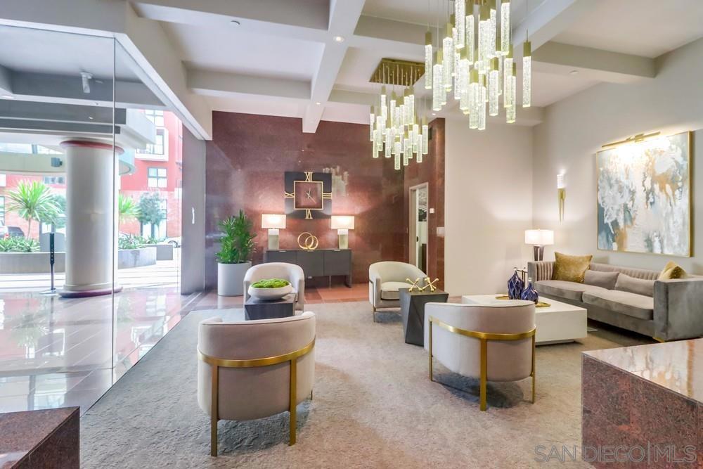 Downtown - Residential Lease