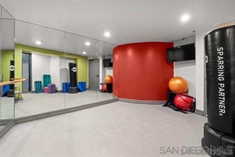 Downtown - Residential Lease