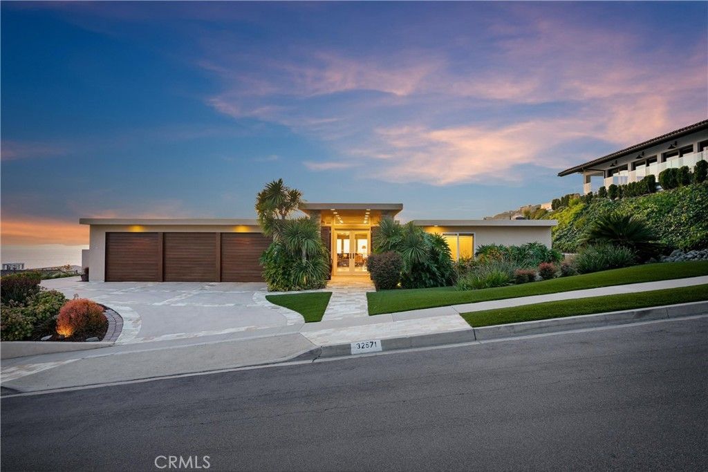 Photo of 32571 Sea Island Dr. Dr, Dana Point, CA 92629 (MLS # OC26088606)
