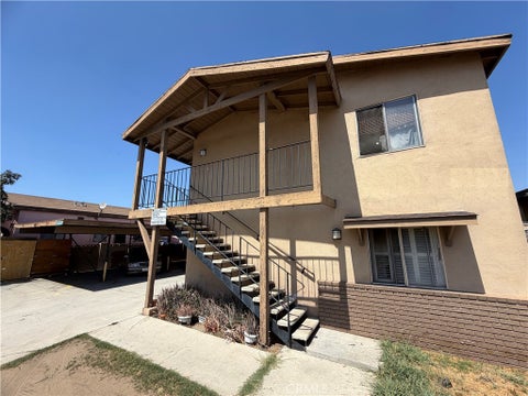 Photo of 4329 E 55th Street #B, Maywood, CA 90270 (MLS # SB26194411)
