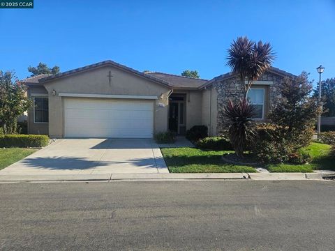 Photo of 900 Brookside Ln Ln, Rio Vista, CA 94571 (MLS # 41115965) Photo of 900 Brookside Ln Ln, Rio Vista, CA 94571 (MLS # 41115965)