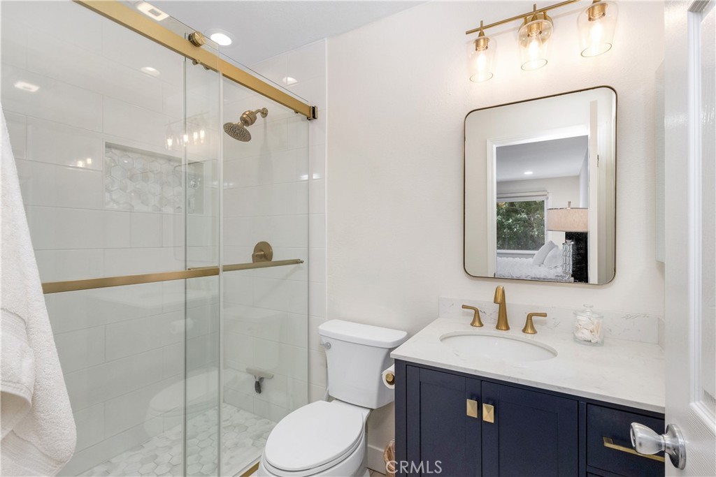 21662 Brookhurst - Residential