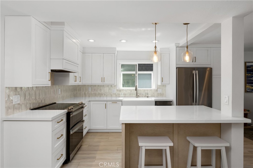 21662 Brookhurst - Residential