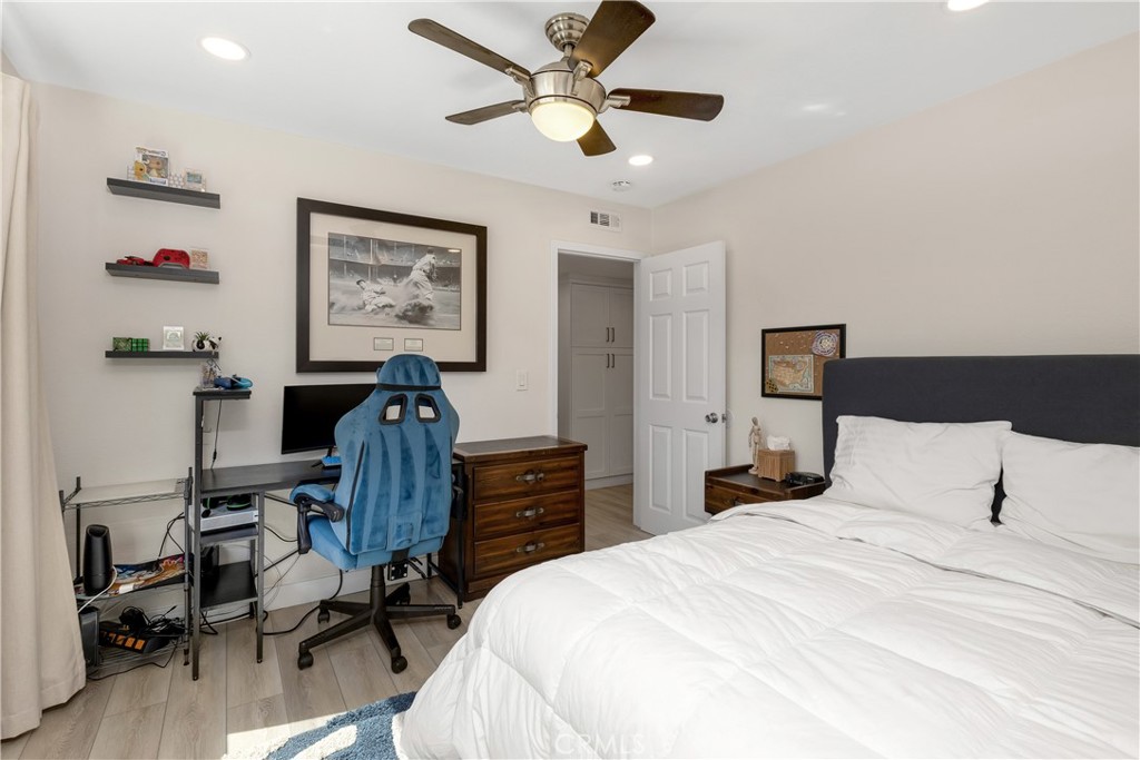 21662 Brookhurst - Residential