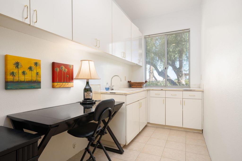 Desert Horizons C.C. - Residential Lease