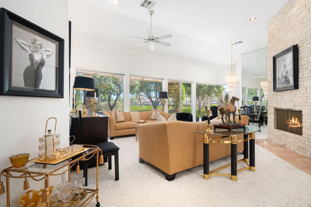 Desert Horizons C.C. - Residential Lease