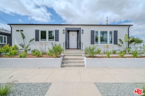 Photo of 1141 N Lima Street, Burbank, CA 91505 (MLS # 26848499)