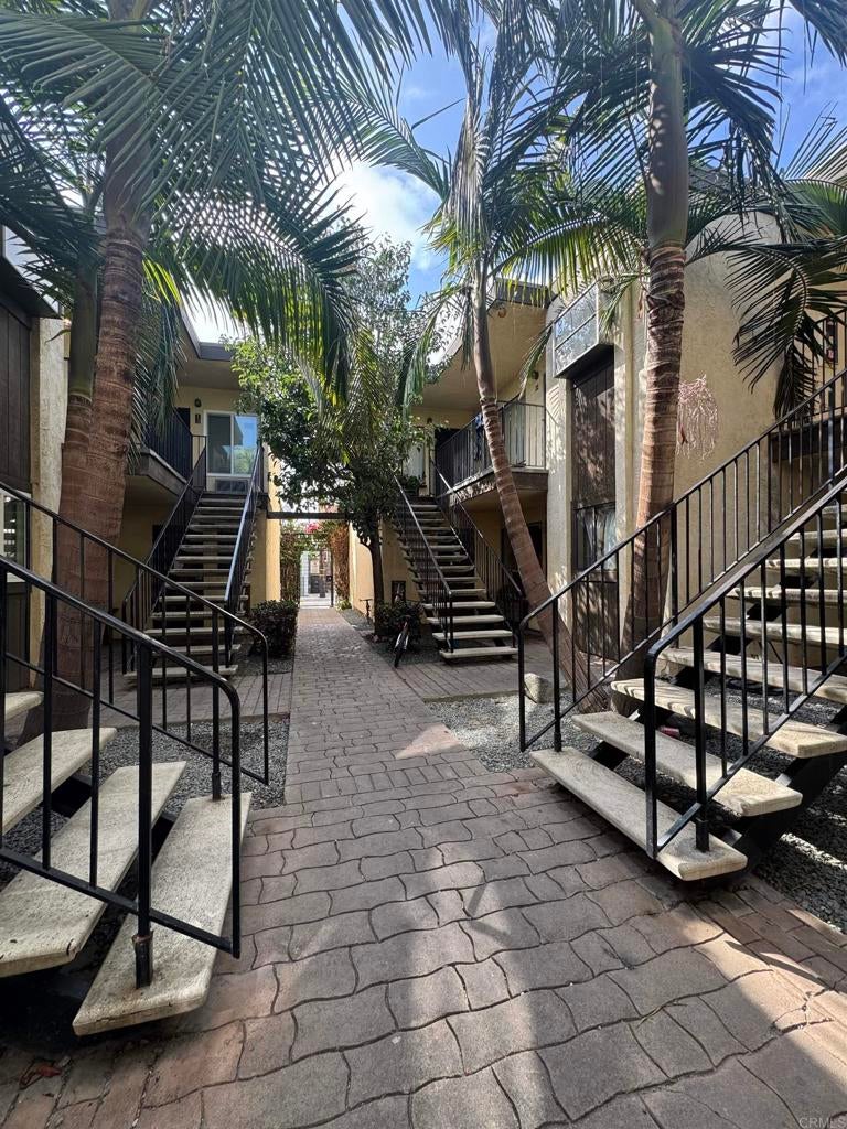4180 39th ST 10, San Diego CA 92105