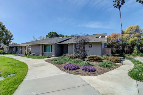 8566 Larkhall Circle Unit 809D, Huntington Beach, CA 92646 - MLS#: OC25028446