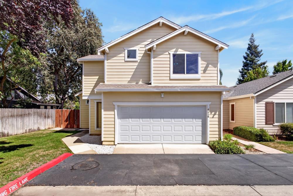 6416 Laguna Mirage Lane