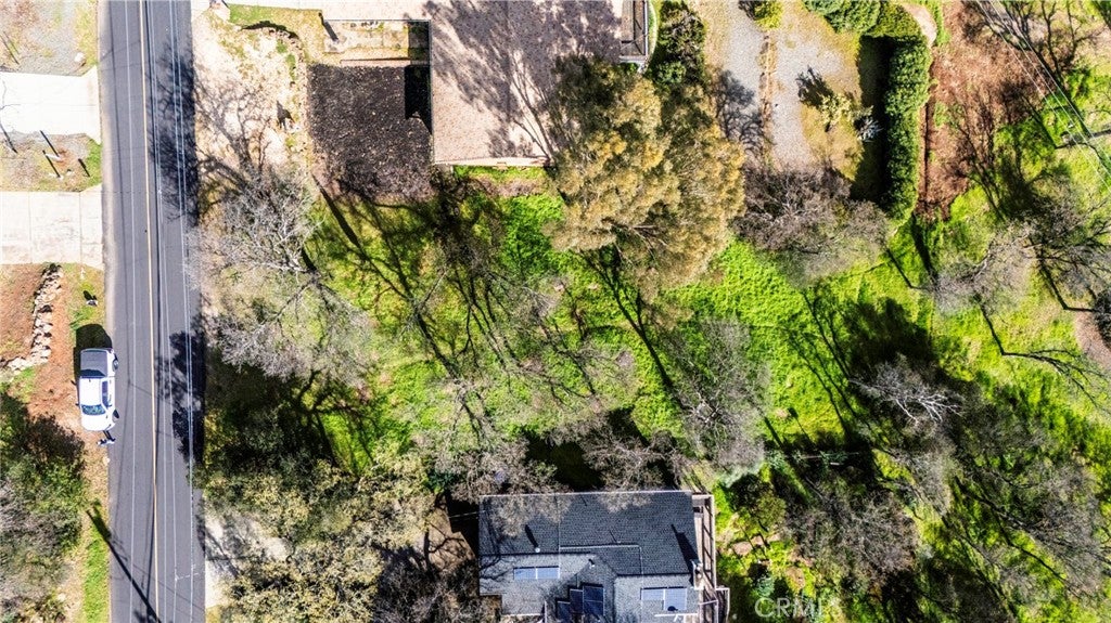 17682 Greenridge