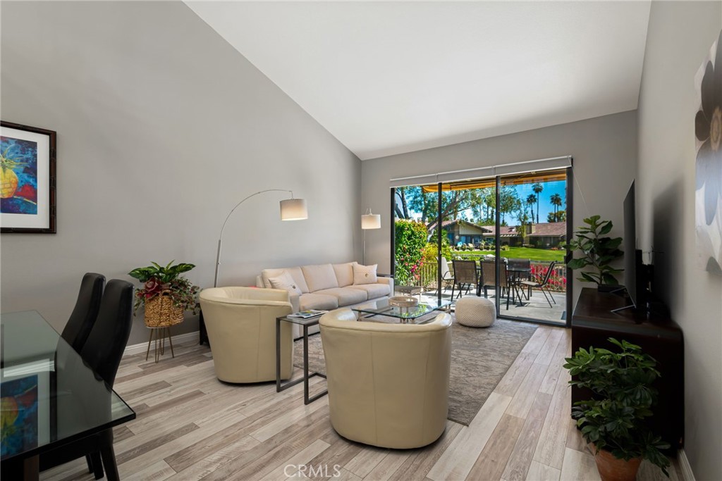The Lakes Country Club (32429) - Residential
